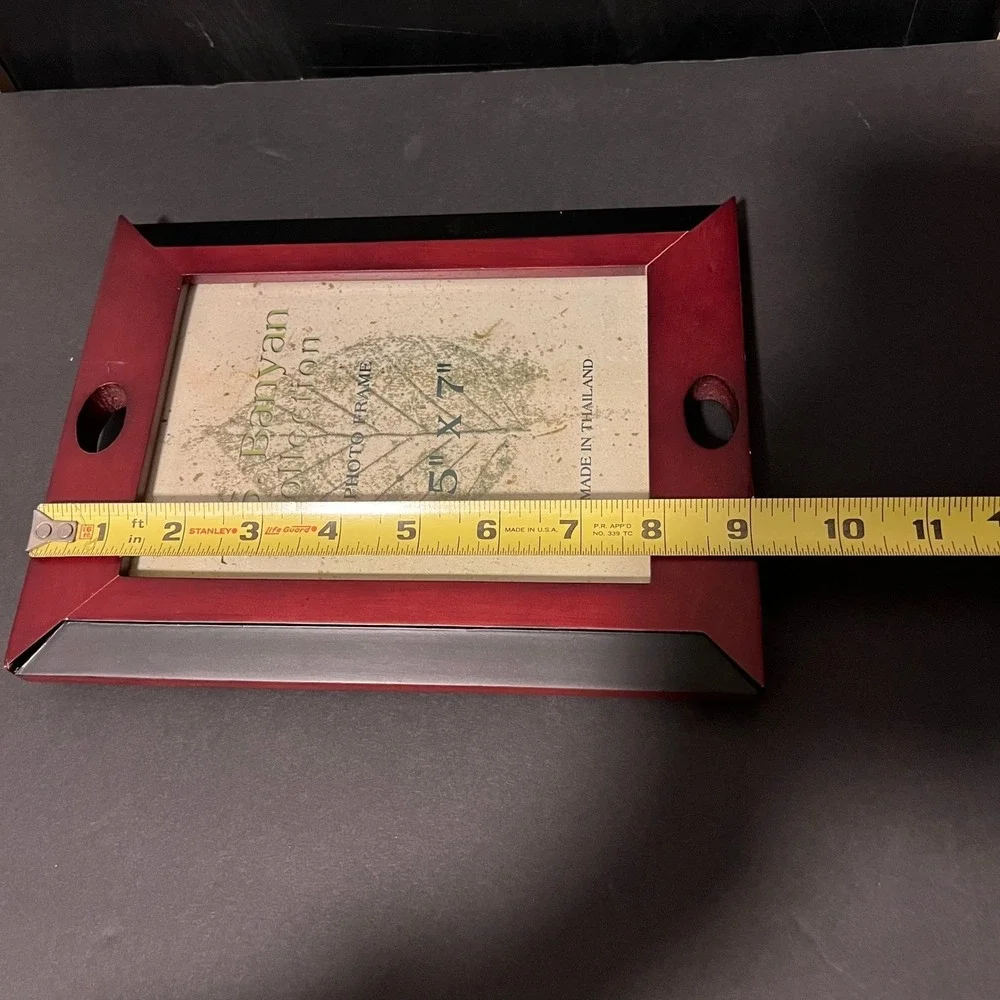 T.S. Banyan Collection 5x7 Photo Frame Red Black Wood Stand‎ Display holes edged